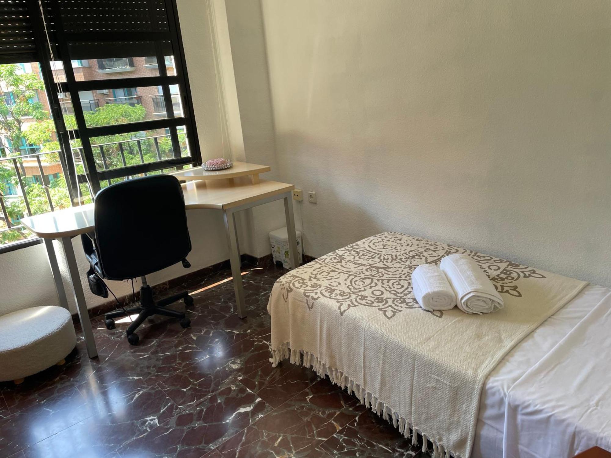 Habitacion Cerca Del Centro De Valencia Leilighet Eksteriør bilde